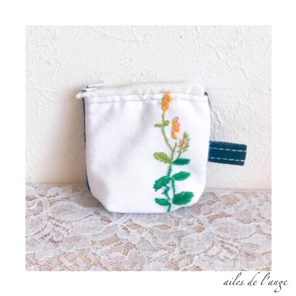 no.651 - embroidery ＊ denim remake mini porch