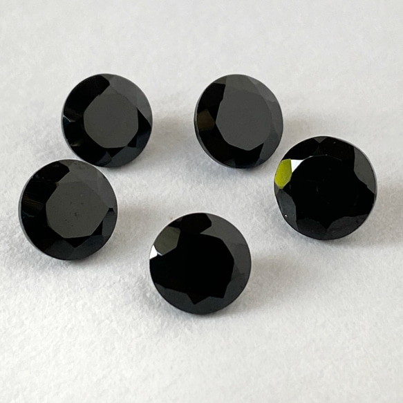 【1個】ブラックスピネル　6×6mm  タイ産　宝石質　ルース　ラウンドファセットカット　8月誕生石