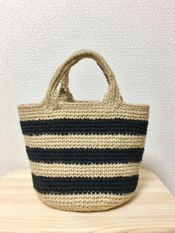 :: 大きめbag :: 麻ひもバッグ★ワイドボーダー黒    Ｍ