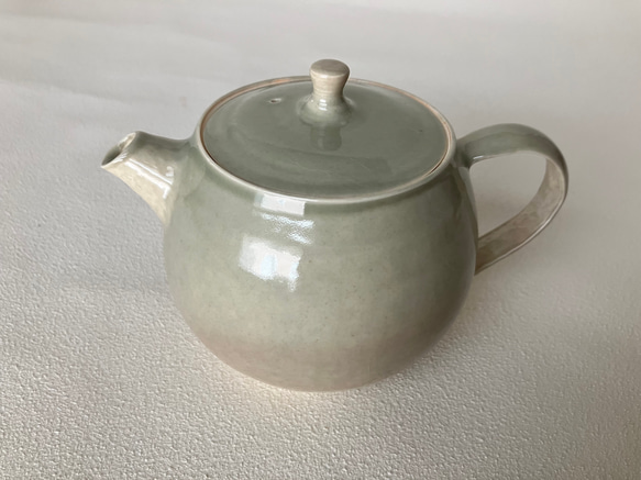 青磁 ティーポット　550cc 器　一点物　陶器　teapot　急須