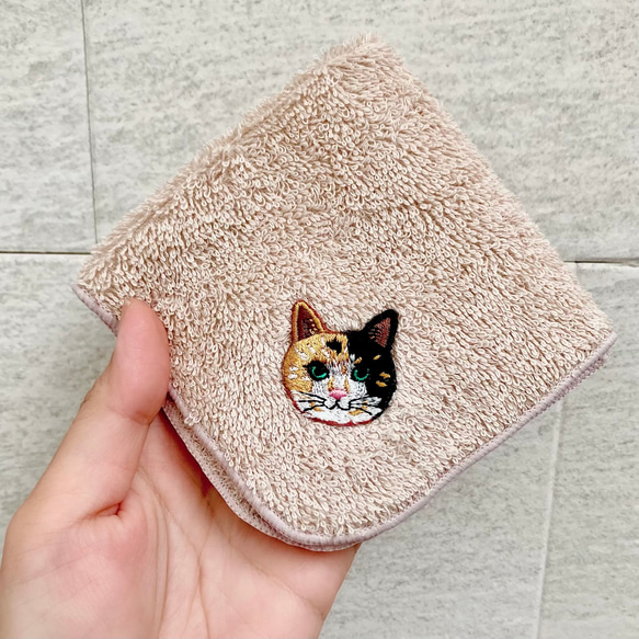 ホッと一息♡猫さん刺繍とカフェオレカラーの泉州ハンカチ