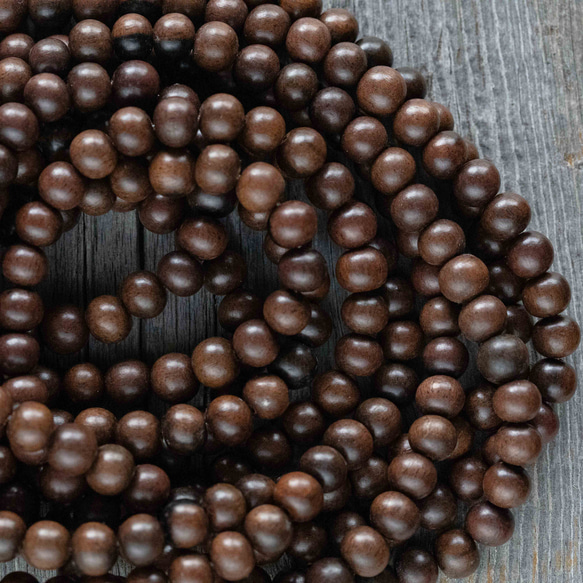 ＊wood beads