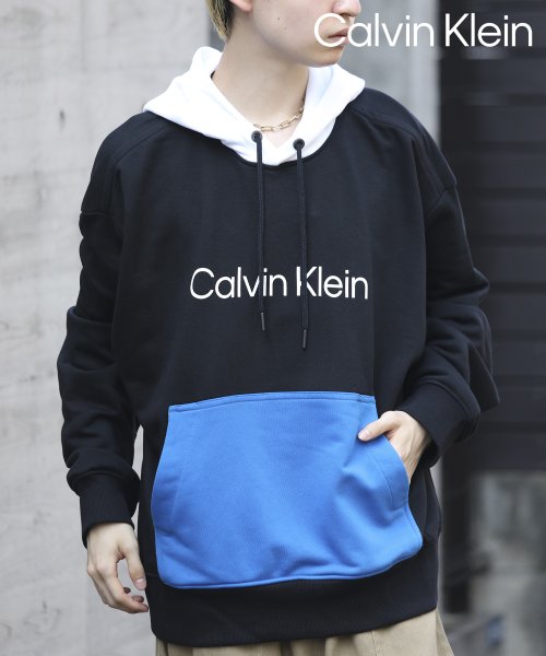 【Calvin Klein / カルバンクライン】フロントロゴ 配色 スウェット フーディー プルオーバー パーカー カンガルーポケット 長袖 40CM273