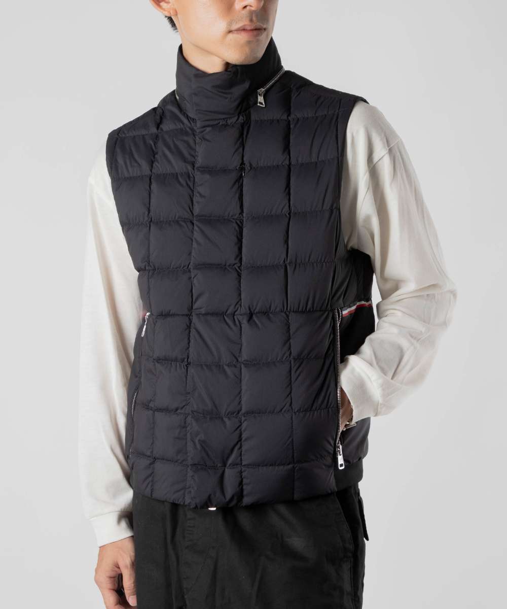 モンクレール/モンクレール MONCLER THAR GILET 1A523 00 C0506 ダ･･･