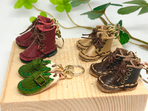 革細工　ミニチュアブーツ　一足　leather craft miniature boots