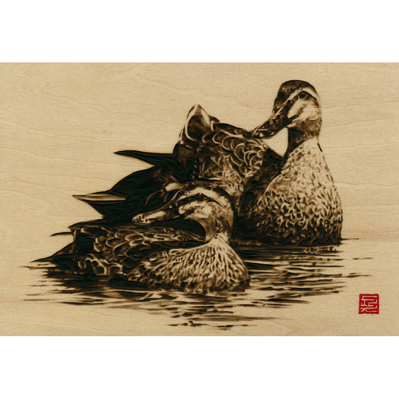 Waterfowls〈s2〉　木材の焦げ色の濃淡で表現した絵画作品