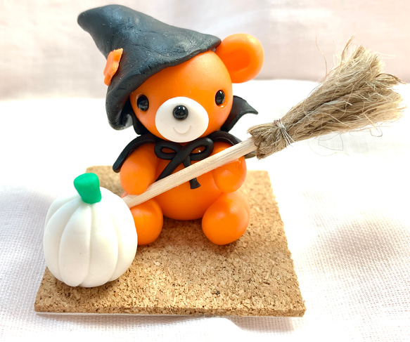 ❣️在庫処分SALE更に値引き❣️☆ハロウィンクマちゃんの魔法使い　1800円→900円