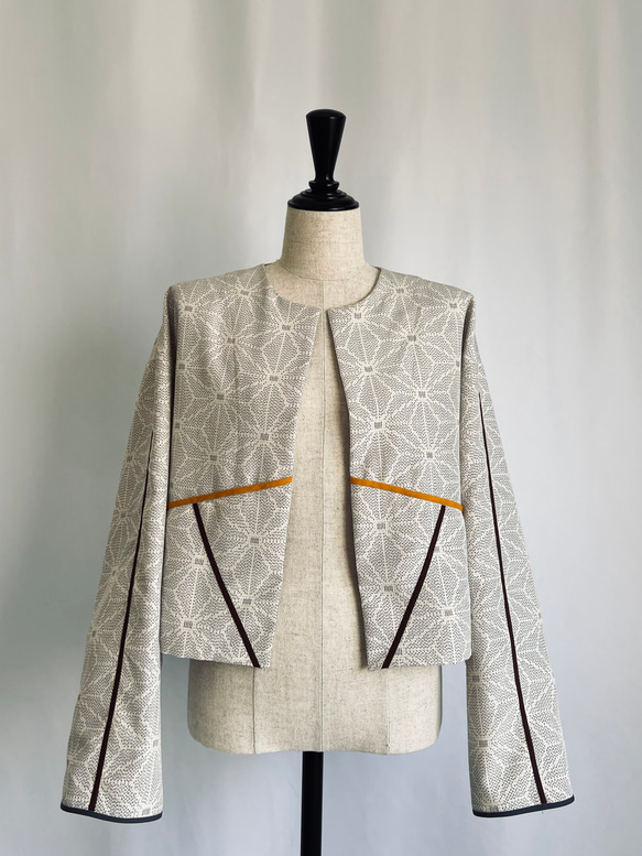 vintage kimono jacket 白紬のショートジャケット　ゆったりお袖　着物リメイク　アップサイクル