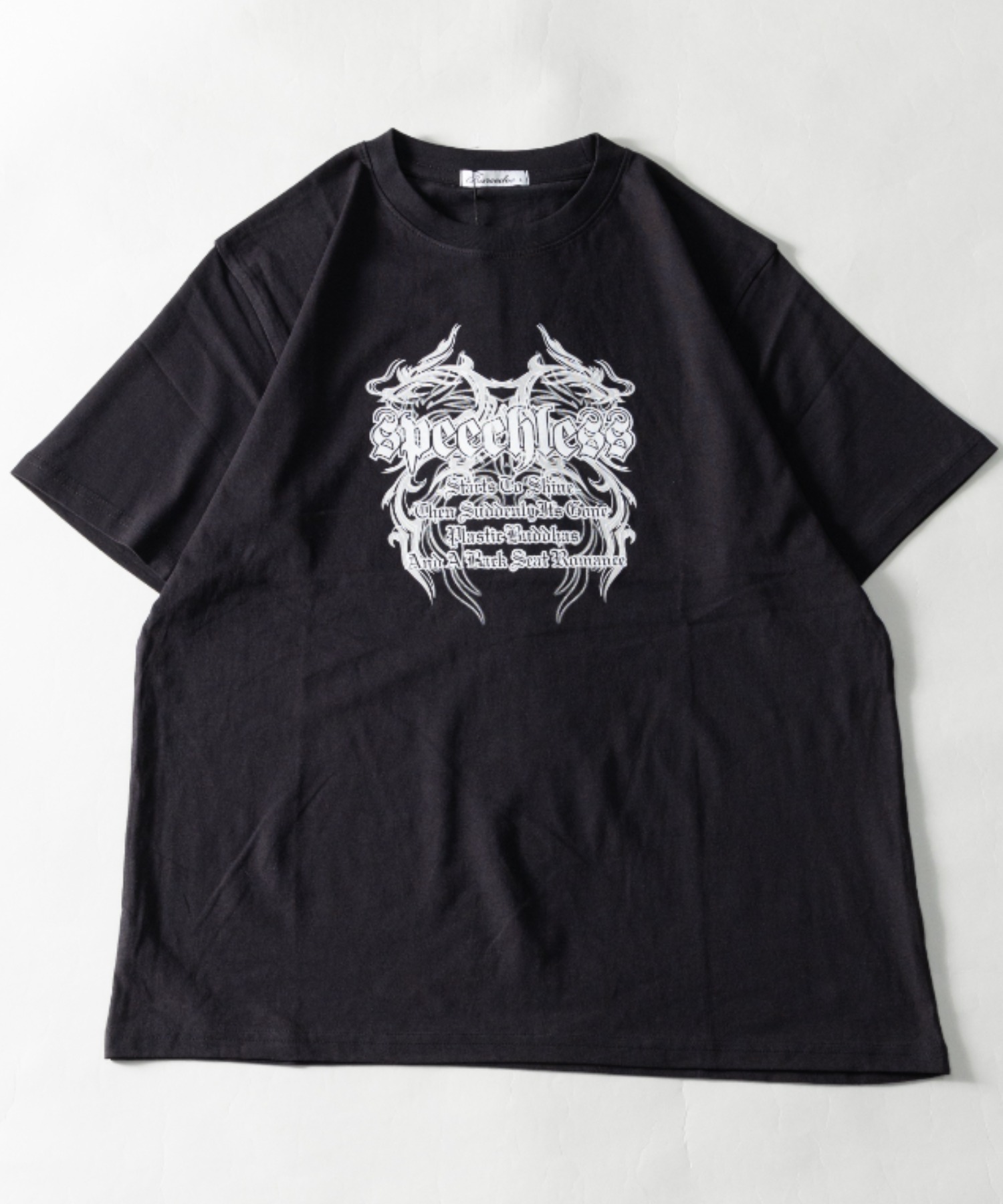 ナイラス/レギュラーフィット ストリートグラフィック アソートプリント ショートスリーブTシャツ ･･･