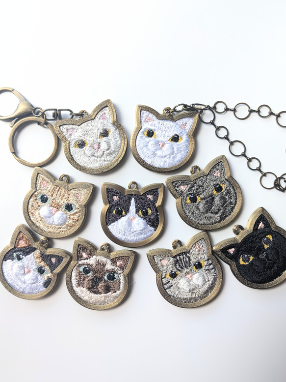 猫刺繍キーホルダー・チャーム