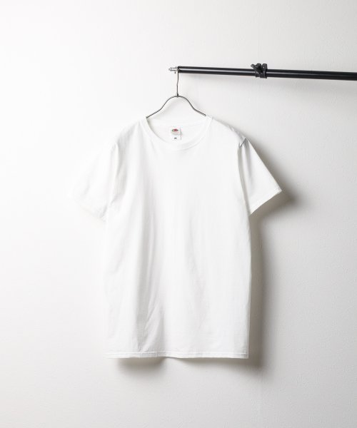 【W】【J3930HD】【it】【FE3】フルーツ オブ ザ ルームベーシックTシャツ