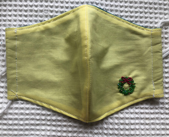 【受注製作】刺繍入り立体マスク☆クリスマス