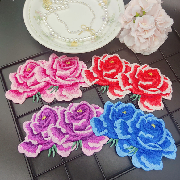 品番YZ2002 花刺繍 モチーフ 同色 2枚 薔薇  飾り ドレス