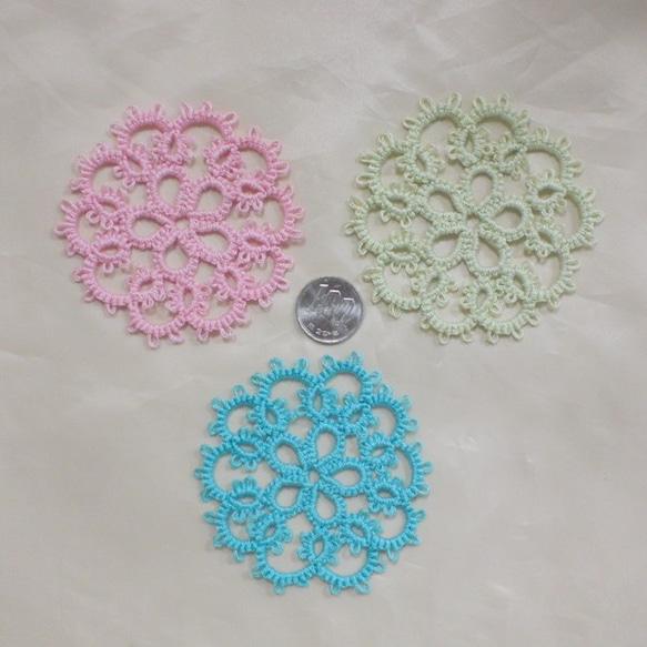 Tatting／ちっちゃなドイリー（３色セット）