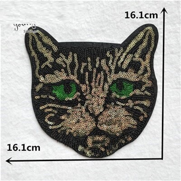 ネコビッグスパンコール刺繍モチーフ７　アイロン接着     16.1cm * 16.1cm