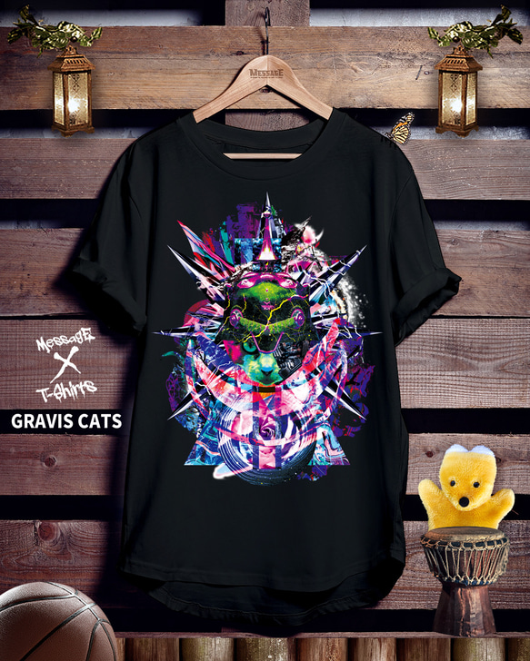 グラフィックアートねこ黒Tシャツ「GRAVIS CATS」