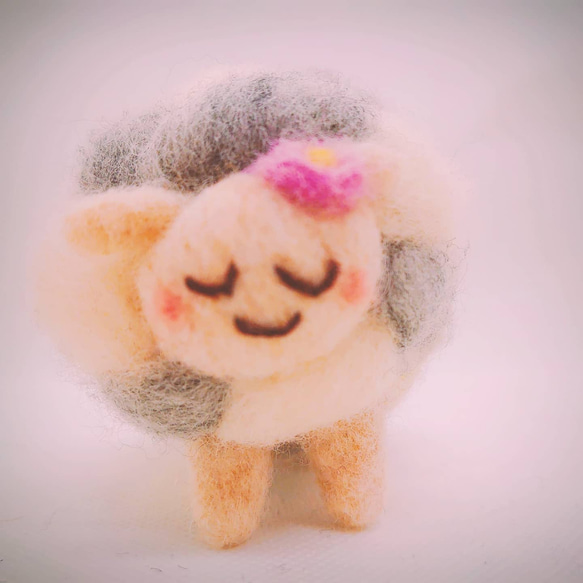 モコモコひつじ  felt  sheep