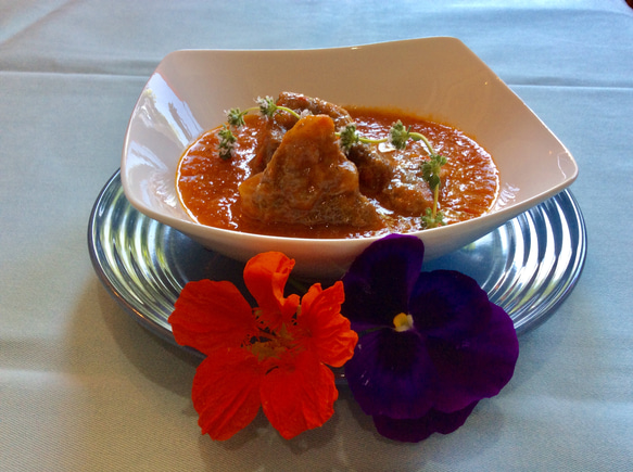 牛肉の赤パプリカ煮込み 〜Beef in red pepper sour sauce〜