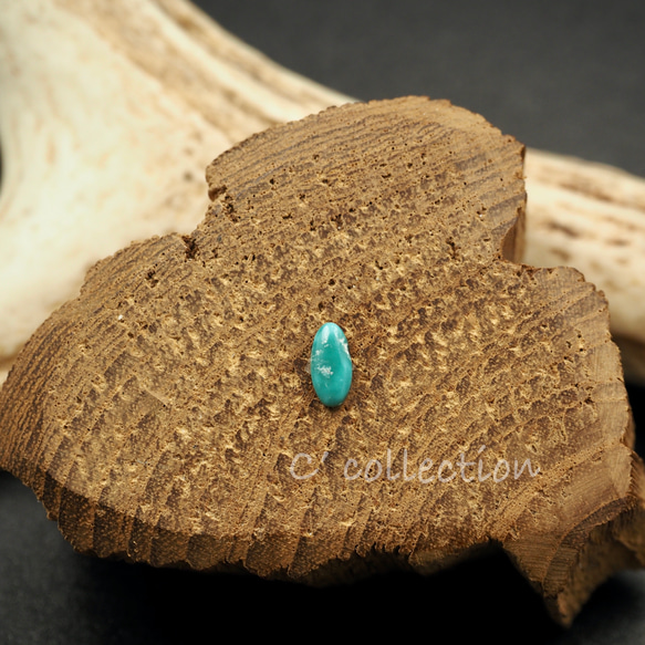 0,4ct Bisbee Turquoise ビスビーターコイズ BIS-21 ルース 天然石 ハンドメイド材料