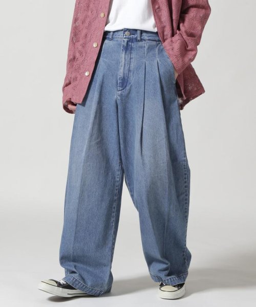 Toironier/トワロニエ/2tuck wide denim pants