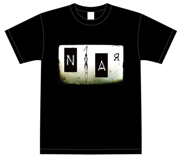 N1AЯ ロゴTシャツ