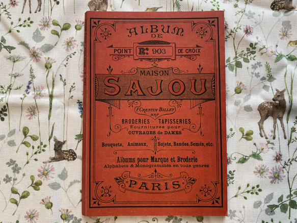 新入荷！フランスより届きました！ 『Sajou（サジュー）クロスステッチ ALBUM 図案№903 糸巻き図案集』