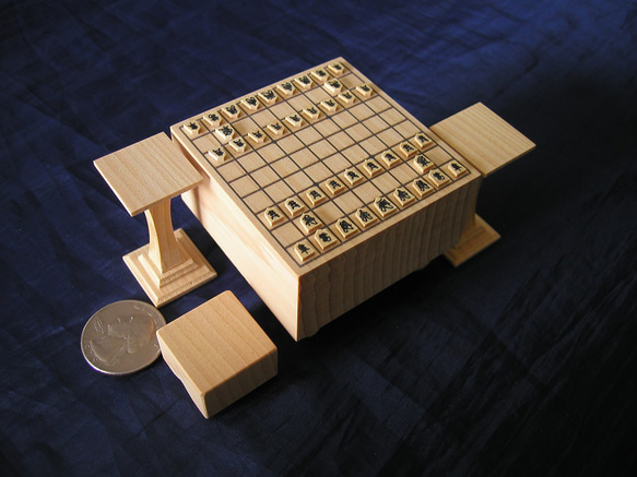 二寸将棋　英丸作