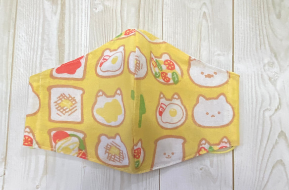 SSサイズ　300円❣️大人サイズ変更可能❣️ねこお弁当箱♡夏用薄地♡幼児マスク♡立体マスク♡手作りマスク