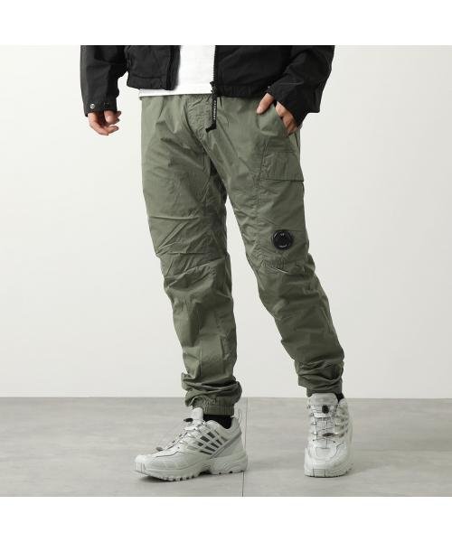 C.P.COMPANY トラックパンツ Chrome－R Regular Track Pants