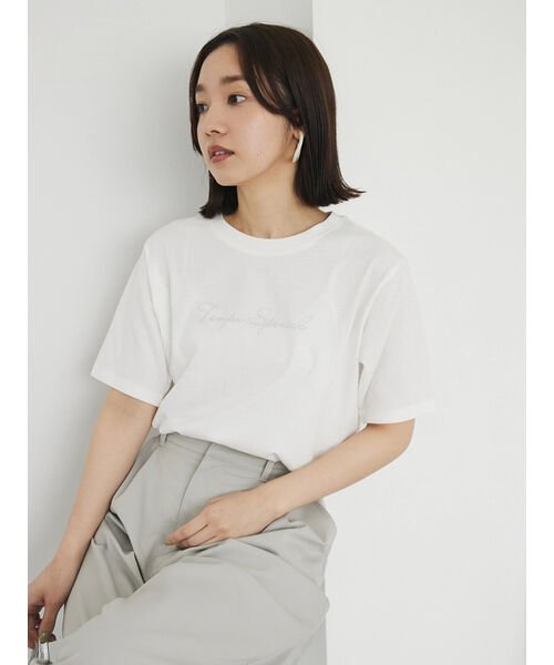 ホットフィット筆記体ロゴTシャツ