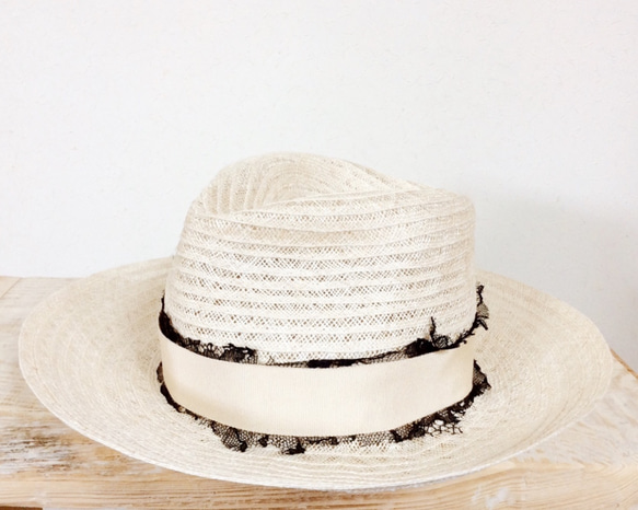 Cream ribbon hat