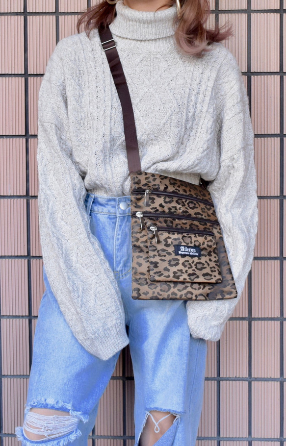 ADG LEOPARD SACOCHE BAG サコッシュ ブラウン 茶色　 ヴィンテージレトロ