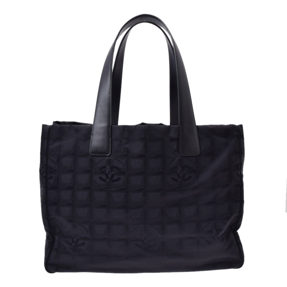 CHANEL シャネル ニュートラベルライン トートMM 黒 ユニセックス ナイロン/レザー トートバッグ ABランク 中古 