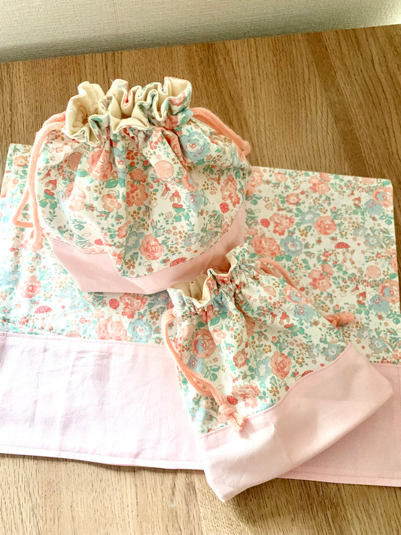 【年末の贈り物】【お弁当3点セット】女の子♡入園入学準備グッズ　pink rabbit floral〜ウサギとお花