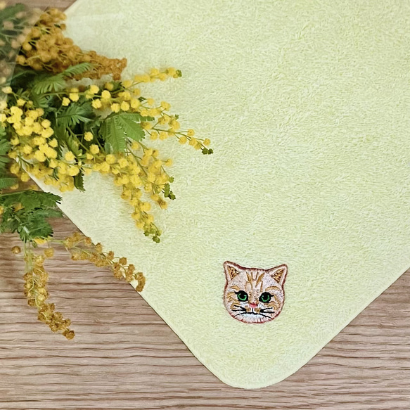 残り1点☆猫さん刺繍の幸せの黄色い泉州ハンカチ