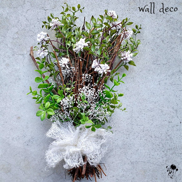 Wall Deco 冬のナチュラル壁飾り 壁掛け 送料無料 造花 造花リース クリスマス 冬のインテリア 雑貨 ドア飾り