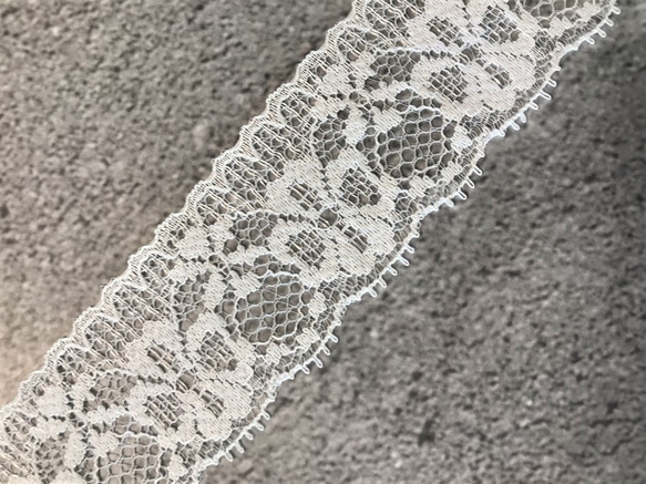 お買い得【在庫処分品】3m ラッセルレース 両耳スカラップ 花柄 日本製 lace-No,144-3