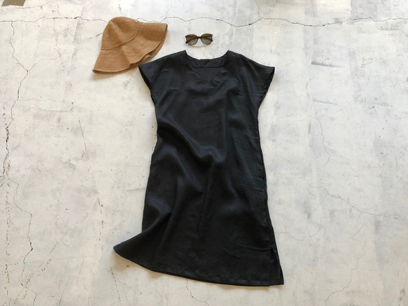 black linen＊フレンチスリーブV襟ワンピース　フレンチリネン