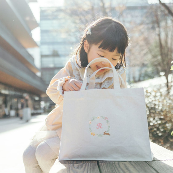 レッスンバッグ お稽古バッグ 入園 入学 絵本バッグ 図書バッグ 音楽バッグ キャンバス 幼稚園 小学生 イニシャル ア