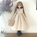 再ショルダーフリル⭐︎ノースリーブワンピース　【生成り】ドール服　リカちゃん　ruruko