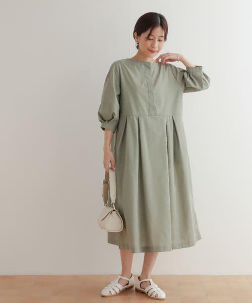 『UR TECH Smart Linen Touch』タックスリーブ切替ワンピース