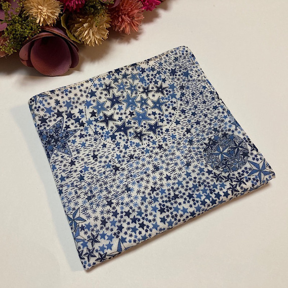 ✴︎25×25cm✴︎リバティガーゼハンカチ　アデラジャ（ブルー）