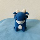 おすわりドラゴンのぬいぐるみ（ブルー）