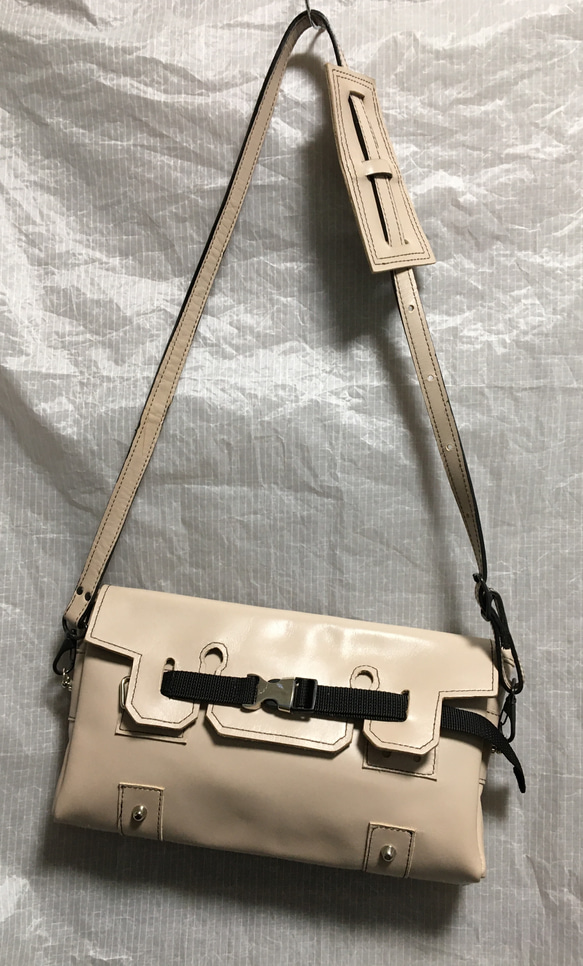 leather shoulder bag