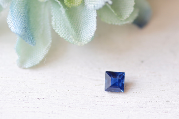 ブルー・サファイア＊スクウェア・カット＊0.24ct＊3.2mm＊COS-029