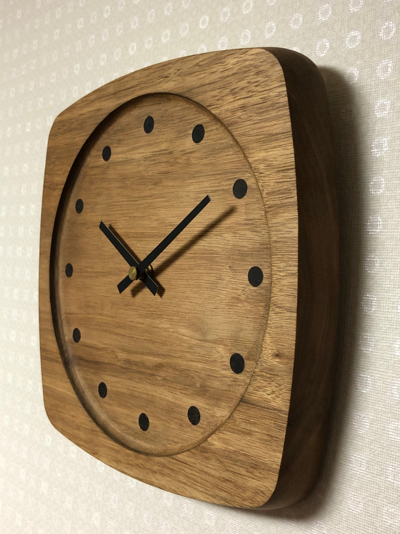 Rounded Square Wall Clock 