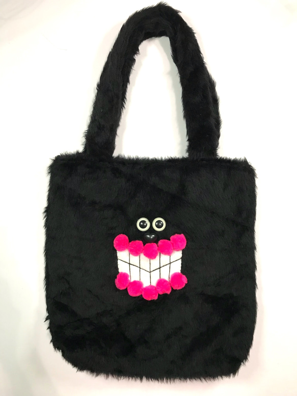 【9月下旬発送予定】KOKESHI375 Creepy tote bag [black×pink lips]