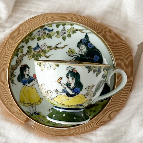 cup & saucer.   Snow White