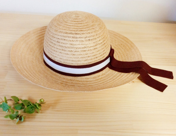 boarder ribbon hat(red &White)