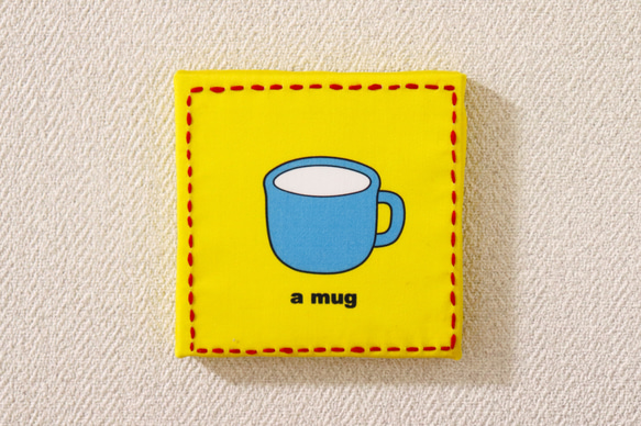 マグネットになってるファブリックパネル 「a mug」